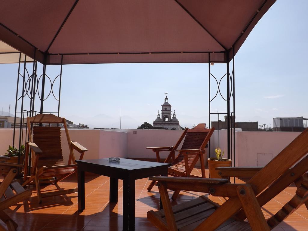 Hotel Colonial Трухильо Экстерьер фото
