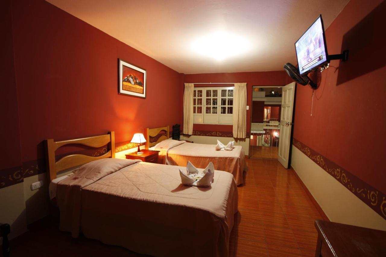 Hotel Colonial Трухильо Экстерьер фото